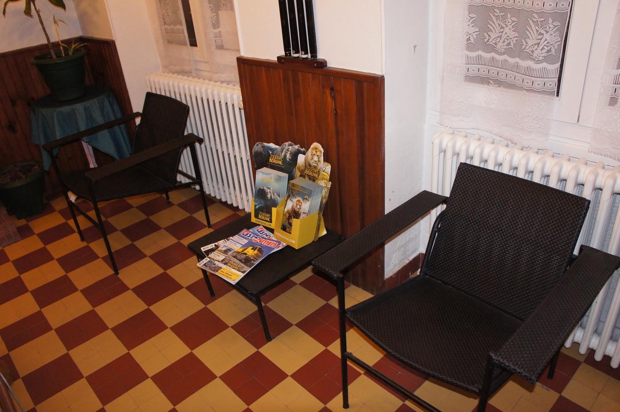 Hotel De La Place Germigny-des-Prés Eksteriør bilde