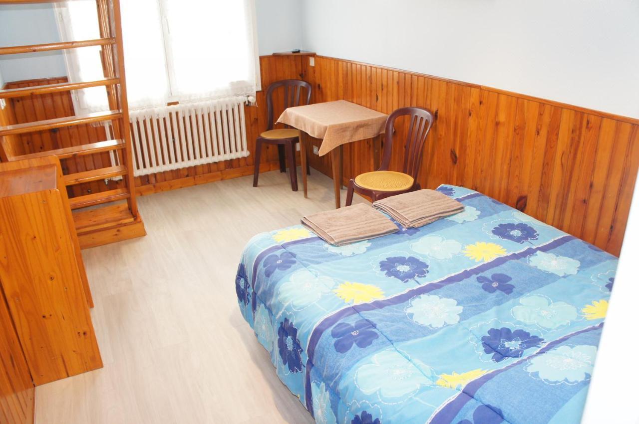 Hotel De La Place Germigny-des-Prés Eksteriør bilde